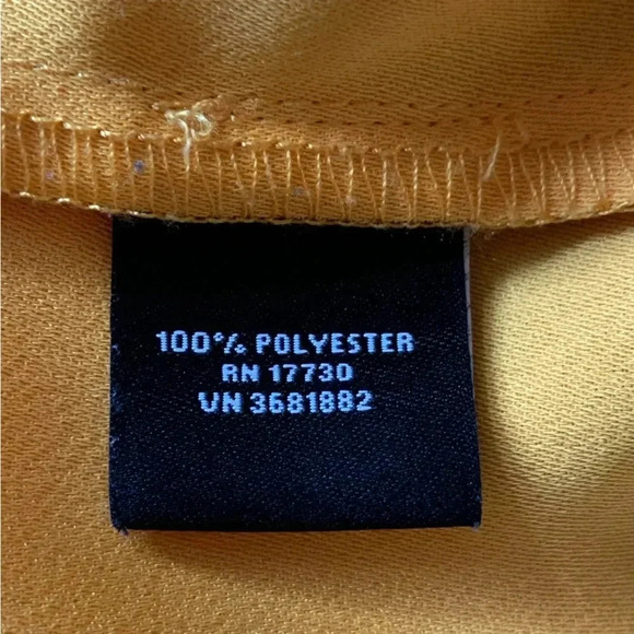 Victoria Beckham X Target Plus Sz 3X Women’s Scallop Top Marigold Yellow Blouse - Picture 8 of 9